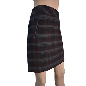 Ann Taylor Loft Skirt Rayon Blend Plaid muted colours Super soft Textile NWOT